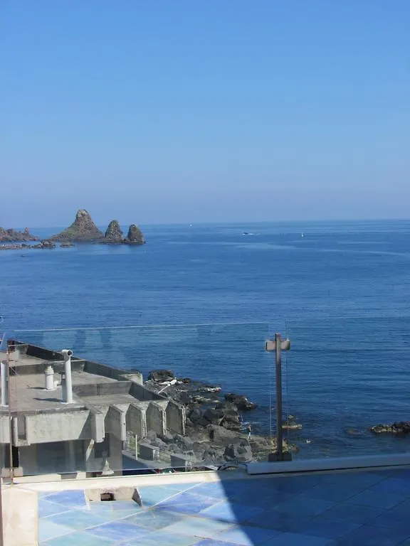 La Terrazza Sul Mare Bed & Breakfast Aci Castello 0*,  Italy